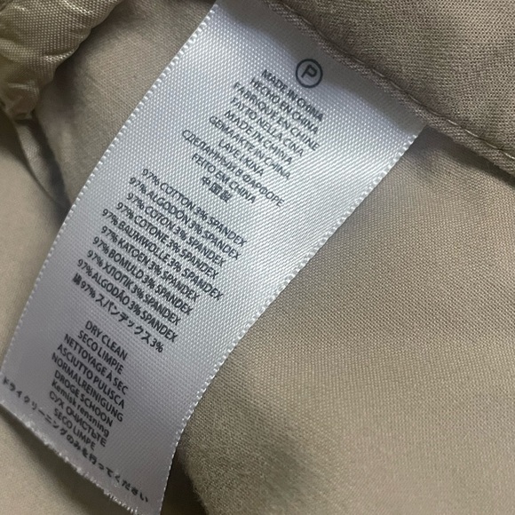 Beige Michael Kors Gramercy fit size 12 petite. - Picture 5 of 5